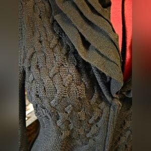 Elie Tahari Black Cable Knit Cardigan Sweater Ruffled Collar Fitted Warm